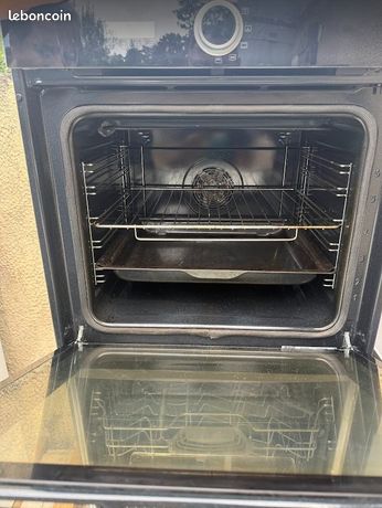 Lave linge hublot Haier 7kg et Four encastrable BRANDT