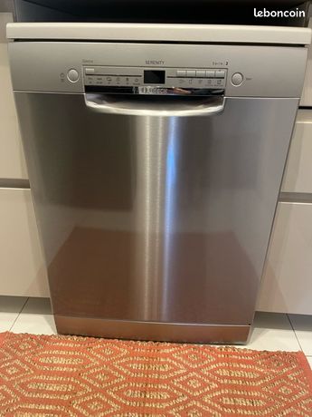 Lave-vaisselle Bosch connecté, état impeccable