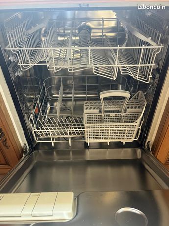 Lave-vaisselle encastré Arthur Martin