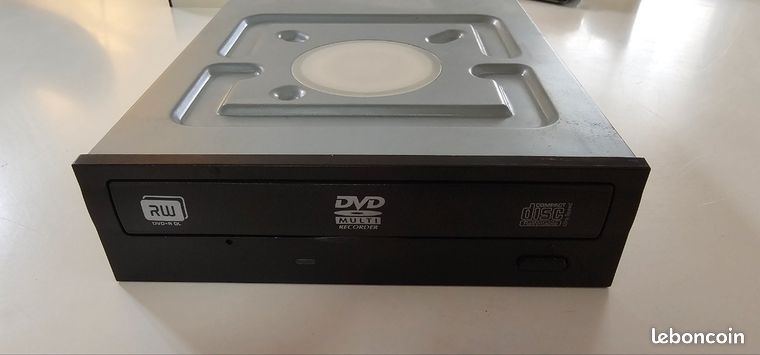 Lecteur / graveur DVD / CD Model LH-18A1P