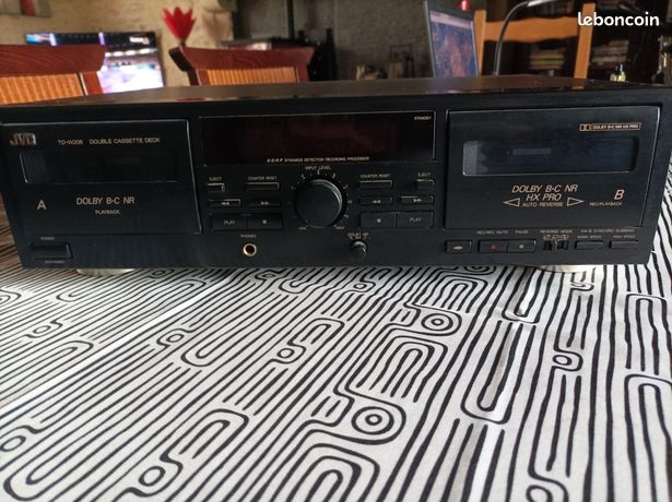 Lecteur K7 JVC