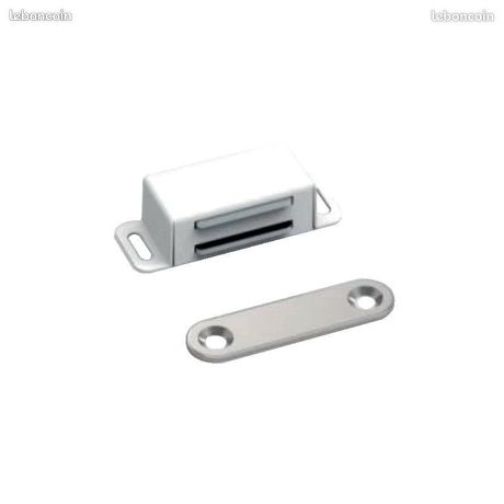 Loqueteau à aimant