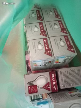 12 ampoules