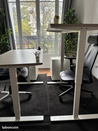 2 Bureaux Assis/Debout IKEA TROTTEN (120x70cm)