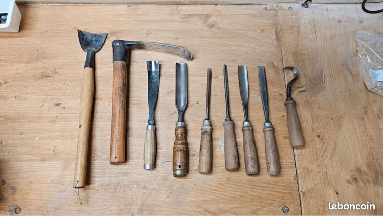 gouges