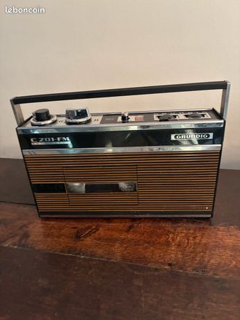 postes de radio portables vintage