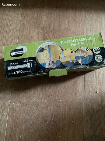 Lot de suspentes et raccords