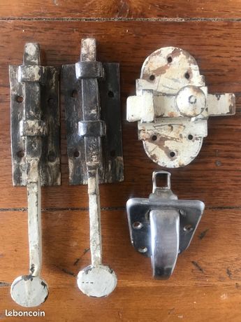 Lot de verrous vintage