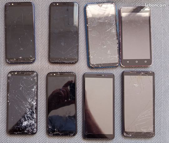 Lot smartphones