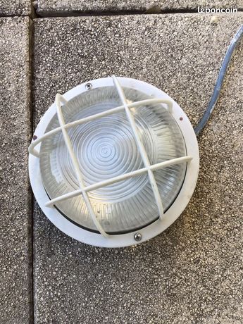 Luminaire atelier