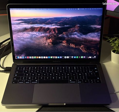 MacBook Pro 13 pouces i5 16Go 512Go