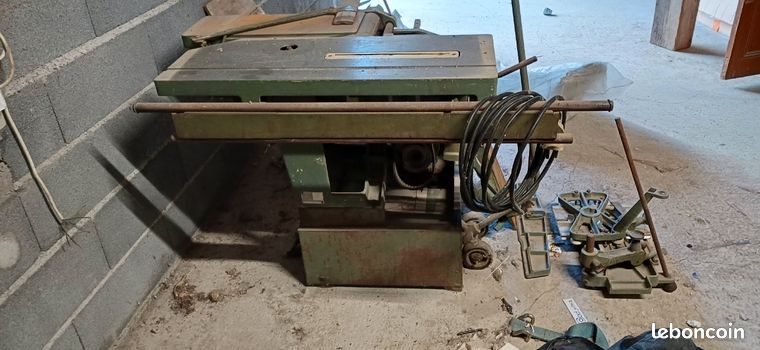 Machine a bois