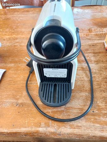 Machine à café Nespresso capsules