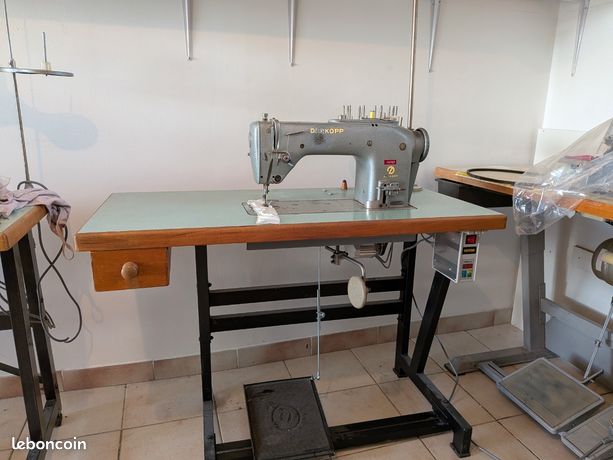 Machine à coudre industrielle