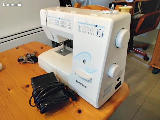 Machine à coudre SilverCrest SNM 33 A1 Très bon état