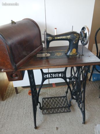 Machine à coudre Singer vintage