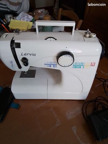 Machine à coudre