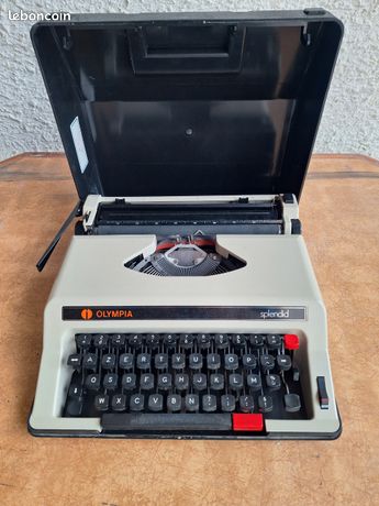 Machine à écrire