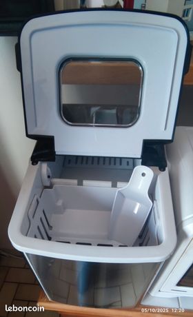 Machine à glaçons