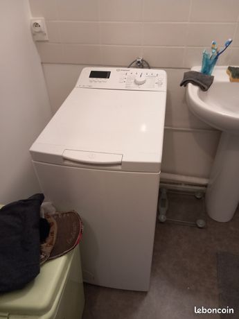 Machine à laver indesit