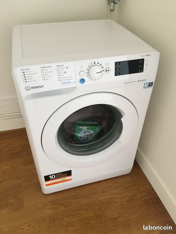 Machine à laver Indésit