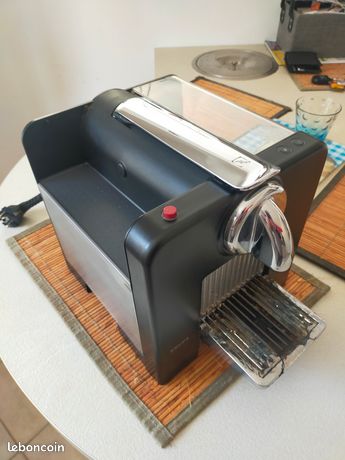 Machine Nespresso