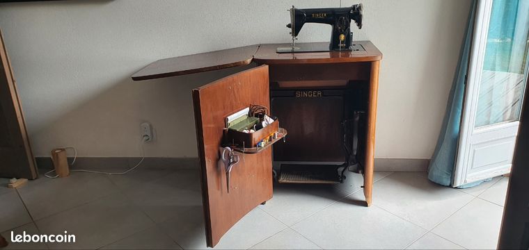 Machine Singer 15B