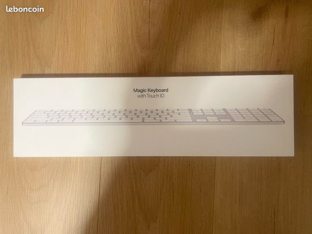 Magic Keyboard avec Touch ID Apple