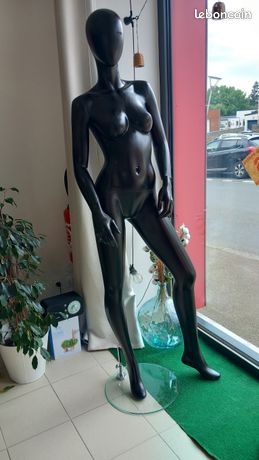 Mannequins