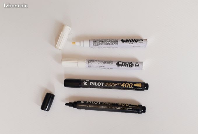 Marqueurs permanents PILOT