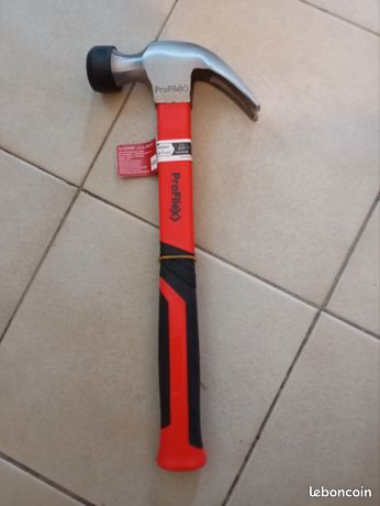 Marteau Neuf