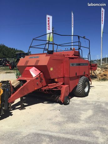 Massey Ferguson 187