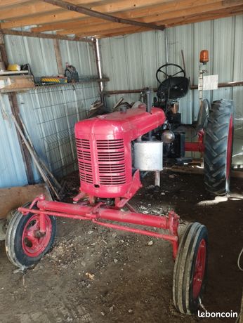 Mc cormick farmall
