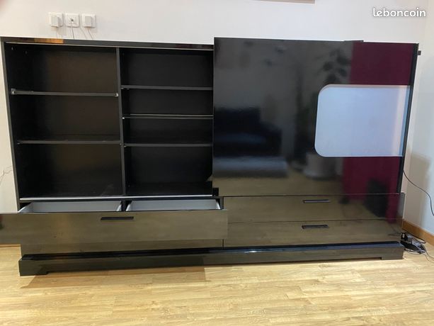 Meuble TV et vaisselle