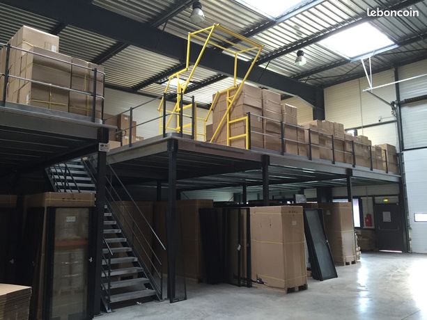 Mezzanine métallique Stockage Bureaux ERP