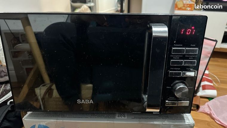Micro onde Saba