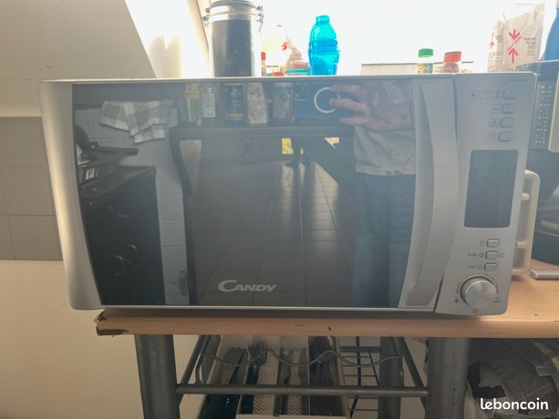 Micro ondes 25L