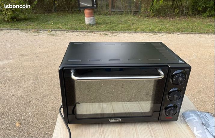 Mini four Delonghi