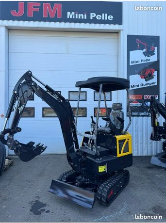 Mini pelle 1T5 JFM15 3 godets voies variables