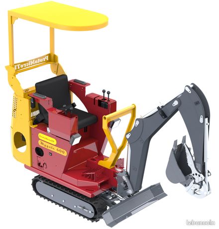 Mini pelle Mygale 600 pro. Force d'arrachement 1400 kg