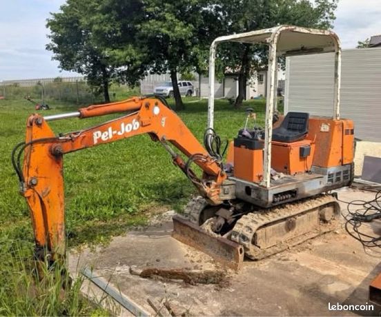 Mini pelle Pel-job