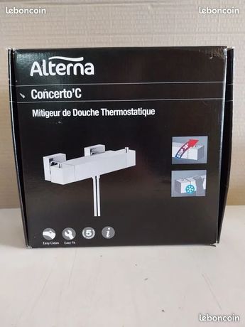 Mitigeur thermostatique mural pour douche ALTERNA
