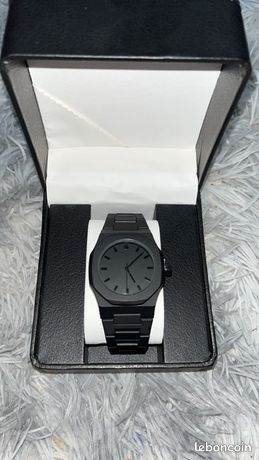 Montre noir homme