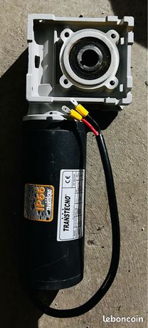 Moteur électrique DC 24V avec réducteur