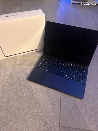 NÉGOCIABLE*MacBook Air M3 2024 Minuit 136 pouces