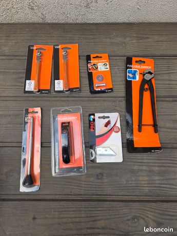 * outils carreleur