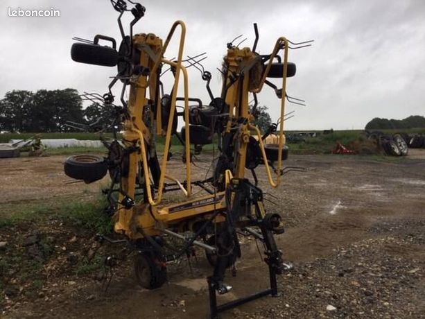 New Holland 8 toupies