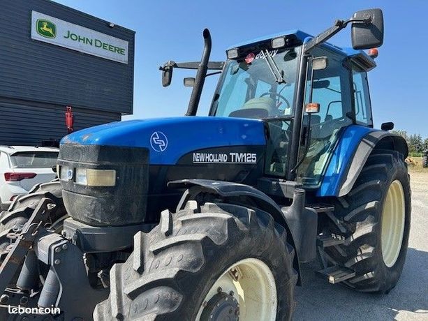 New Holland TM125