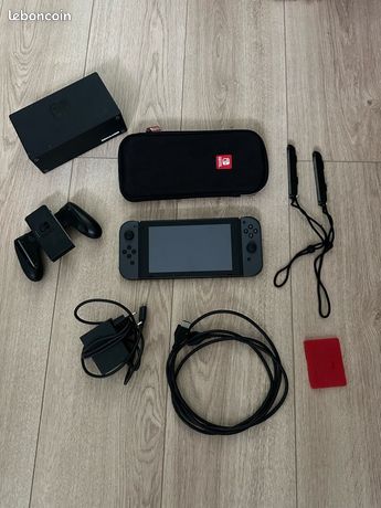 Nintendo switch et ses accessoires