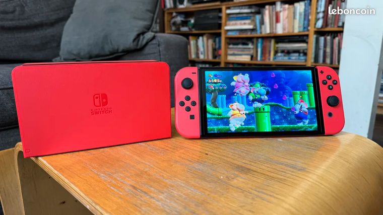 Nintendo Switch OLED édition Mario